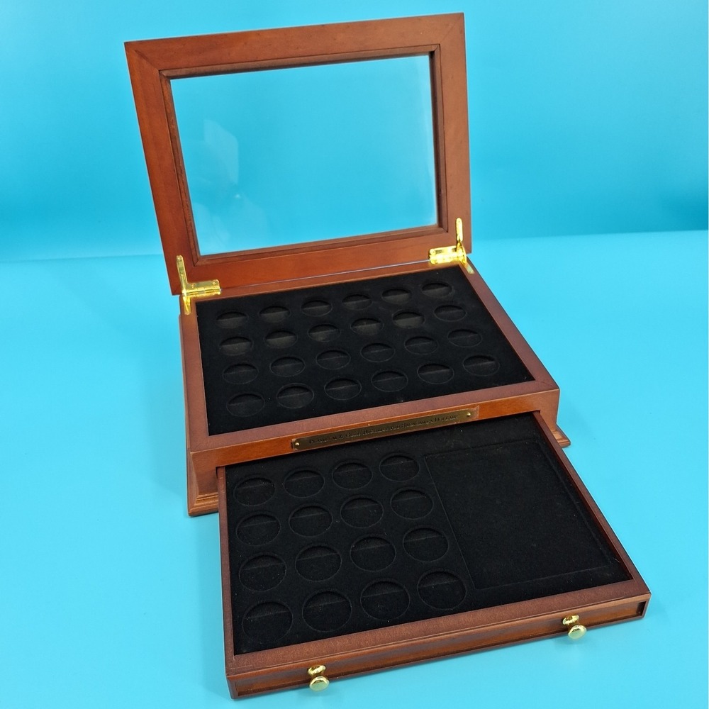 PCS Stamp & Coins Wood Display Box for Platinum & Gold Highlighted Sacagawea